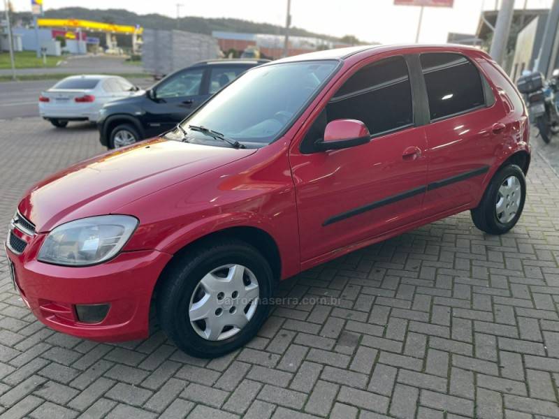 CHEVROLET - CELTA - 2013/2012 - Vermelha - Sob Consulta