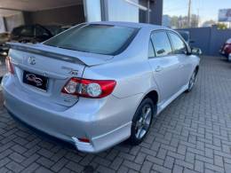 TOYOTA - COROLLA - 2013/2014 - Prata - Sob Consulta